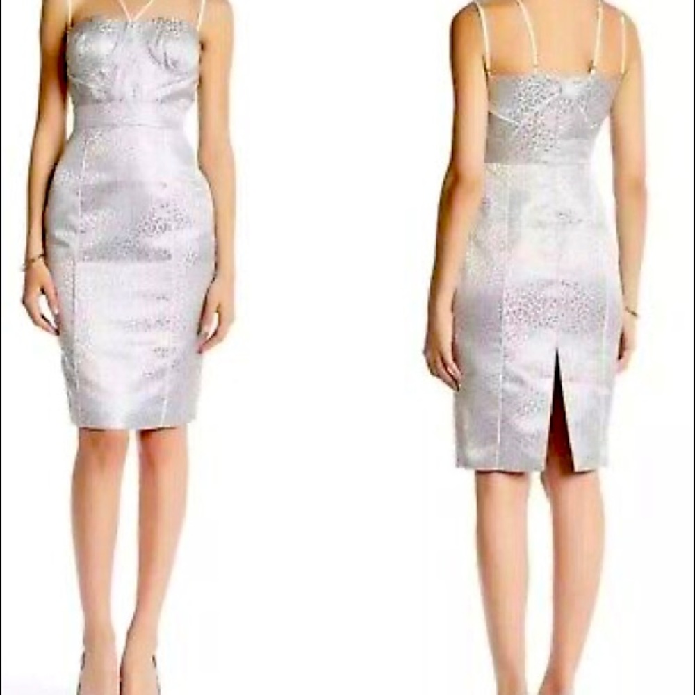 Few Moda NWT L large silver metallic formal cocktail dress fully lined bra top
